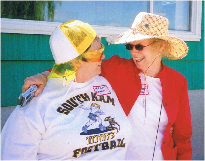 Kerri Colquhoun, Trudy (Boultbee) Nagurski :: Click image to download full-sized image