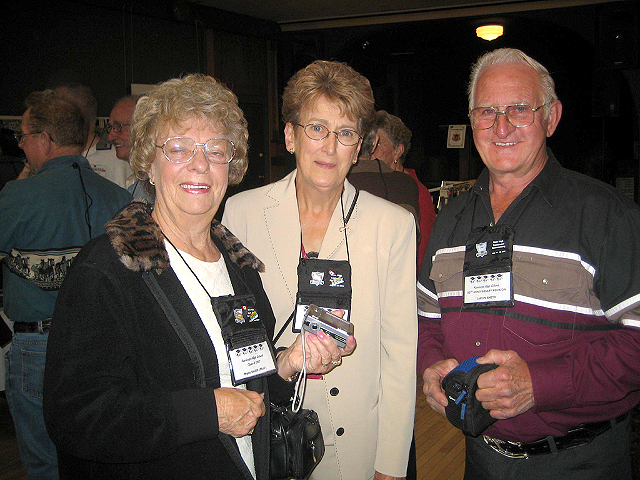 W&C-September 22, 2006 - Myra Muir, Joan Martin, Laron Smith