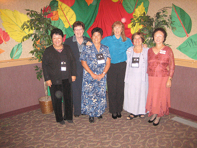 Dinner-September 23, 2006 - Masako Serizawa, Carol Holt, Tomi Wakabayashi, Joan Moore, Muriel Wyricimaga, Marie Yasui