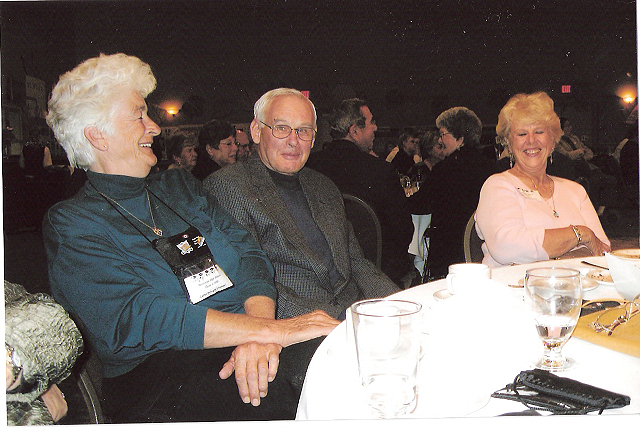 Dinner-September 23, 2006 - Carol Jones, John Agassiz, Mary Ann Ellis