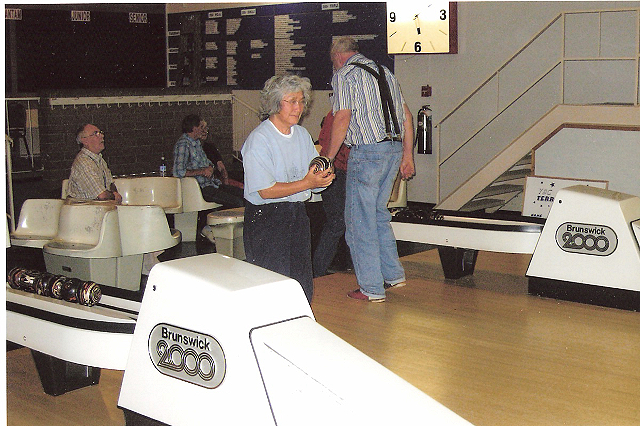 Bowling - September 23, 2006 - Reiko Mochizuki, Don Tretheway