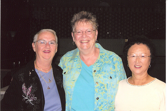 Farewell Breakfast-September 24, 2006-Mugs Nesbitt, Louise Sponaugle, Marie Yasui