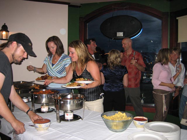 the guy in the hat worked at the restaurant, the girl in the striped blouse is Tracey Green (Glen Wal